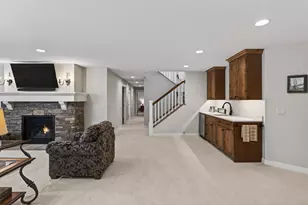94 Neptune St, Mahtomedi, MN 55115 - Photo 51