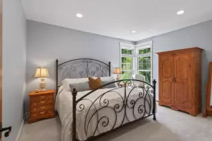94 Neptune St, Mahtomedi, MN 55115 - Photo 33