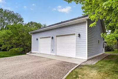 711 Sunset Drive, Fergus Falls, MN 56537 - Photo 11