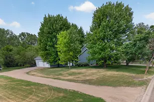 711 Sunset Dr, Fergus Falls, MN 56537 - Photo 9