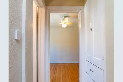 4415 Chowen Avenue S #201, Minneapolis, MN 55410 - Photo 13