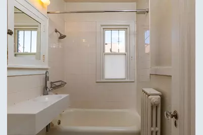 4415 Chowen Avenue S #201, Minneapolis, MN 55410 - Photo 15