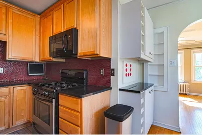 4415 Chowen Avenue S #201, Minneapolis, MN 55410 - Photo 11