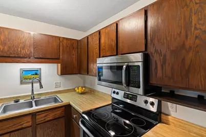 311 Pleasant Avenue #409, Saint Paul, MN 55102 - Photo 5