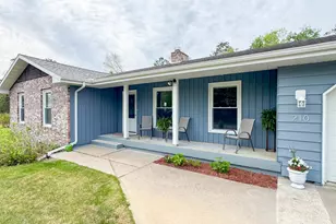 210 Kenwood Cir NE, Bemidji, MN 56601 - Photo 7