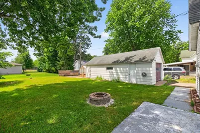 6429 Maple Street, North Branch, MN 55056 - Photo 9
