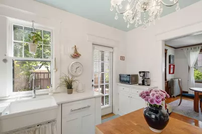 511 W 25th Street, Minneapolis, MN 55405 - Photo 9