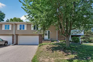 4664 Ridge Cliff Dr, Eagan, MN 55122 - Photo 5