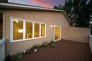 4664 Ridge Cliff Dr, Eagan, MN 55122 - Photo 11