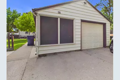 421 Raymond Avenue NE, Saint Cloud, MN 56304 - Photo 13