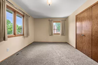 3653 Grenadier Trail N, Oakdale, MN 55128 - Photo 29