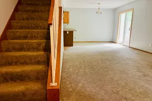 15256 Lesley Ln, Eden Prairie, MN 55346 - Photo 5