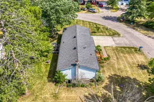 102 Robertson Dr NW, Bemidji, MN 56601 - Photo 35
