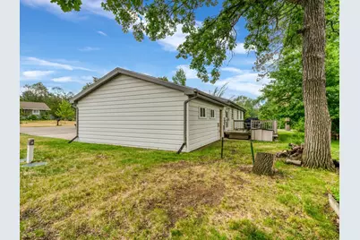 102 Robertson Drive NW, Bemidji, MN 56601 - Photo 49