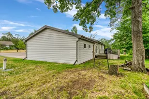 102 Robertson Dr NW, Bemidji, MN 56601 - Photo 49