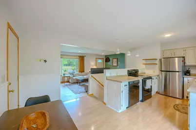 102 Robertson Drive NW, Bemidji, MN 56601 - Photo 7