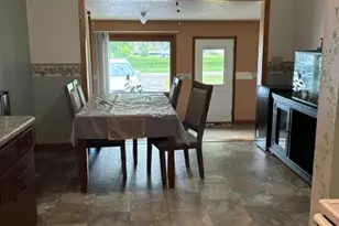 1121 W 6th St, Graceville, MN 56240 - Photo 11