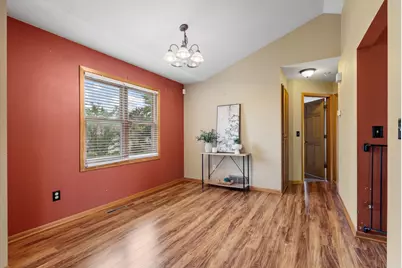 10283 Lee Drive, Eden Prairie, MN 55347 - Photo 7