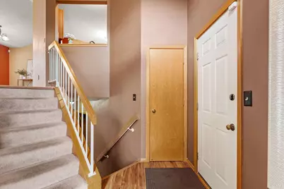 10283 Lee Drive, Eden Prairie, MN 55347 - Photo 3