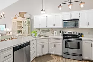 617 86th Ln NW, Coon Rapids, MN 55433 - Photo 5