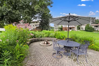 1975 Long Lake Road, New Brighton, MN 55112 - Photo 9