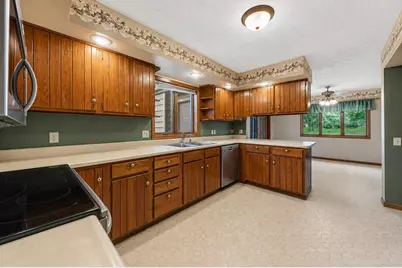 1139 10th Street N, Saint James, MN 56081 - Photo 9