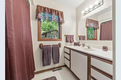 1139 10th Street N, Saint James, MN 56081 - Photo 31