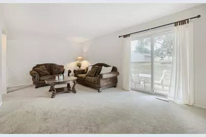 2342 Dorland Place E, Maplewood, MN 55119 - Photo 5
