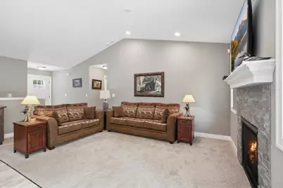 425 Knollwood Avenue, Saint Croix Falls, WI 54024 - Photo 9
