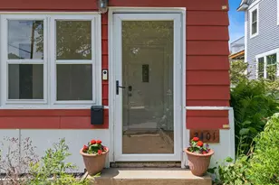 2401 Upton Ave N, Minneapolis, MN 55411 - Photo 7