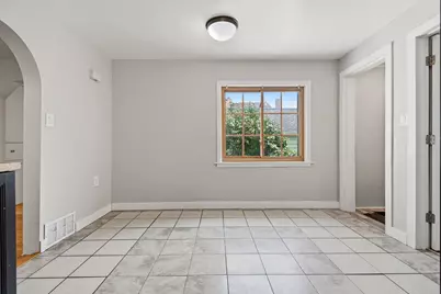 410 Superior Street, Saint Paul, MN 55102 - Photo 17