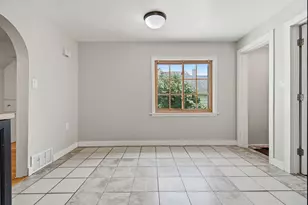410 Superior St, Saint Paul, MN 55102 - Photo 17