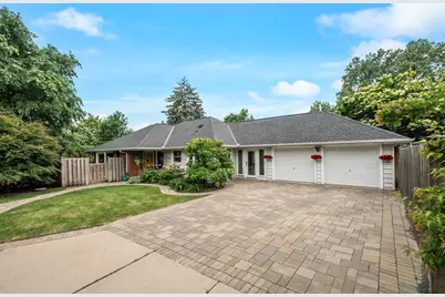 1703 Saunders Avenue, Saint Paul, MN 55116 - Photo 3