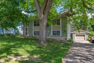 1401 Autumn Dr, Faribault, MN 55021 - Photo 5