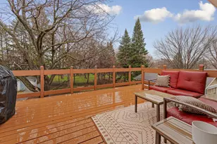 1401 Autumn Dr, Faribault, MN 55021 - Photo 11