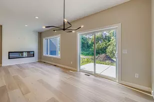 6363 Goodwin Ln, Wyoming, MN 55092 - Photo 9