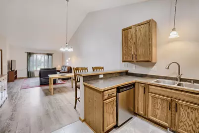 806 Boldt Street, Chaska, MN 55318 - Photo 11