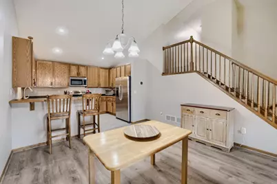 806 Boldt Street, Chaska, MN 55318 - Photo 7