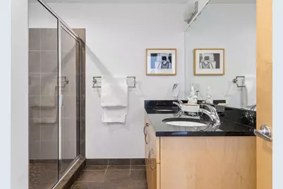 215 10th Avenue S #435, Minneapolis, MN 55415 - Photo 23