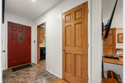 907 Fairfield Road, New Richmond, WI 54017 - Photo 7