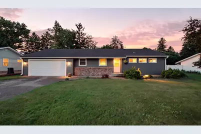 907 Fairfield Road, New Richmond, WI 54017 - Photo 1