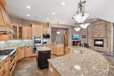 18844 Bearpath Trail, Eden Prairie, MN 55347 - Photo 23
