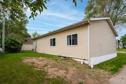 2930 3rd Street N, Saint Cloud, MN 56303 - Photo 21