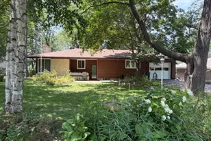 3511 Hilltop St, White Bear Lake, MN 55110 - Photo 3