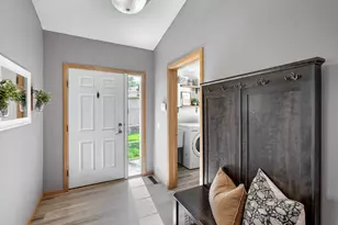 921 Pine St, Farmington, MN 55024 - Photo 3