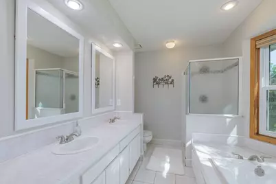 901 Southwind Drive, Burnsville, MN 55306 - Photo 25