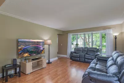 901 Southwind Drive, Burnsville, MN 55306 - Photo 7