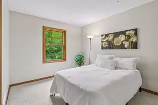 10730 Spoon Ridge, Eden Prairie, MN 55347 - Photo 29