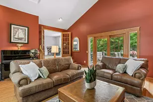 10730 Spoon Ridge, Eden Prairie, MN 55347 - Photo 17