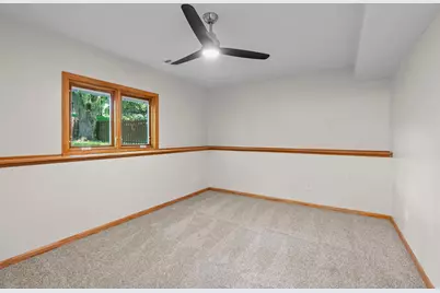 1136 Minnesota Street S, Shakopee, MN 55379 - Photo 43